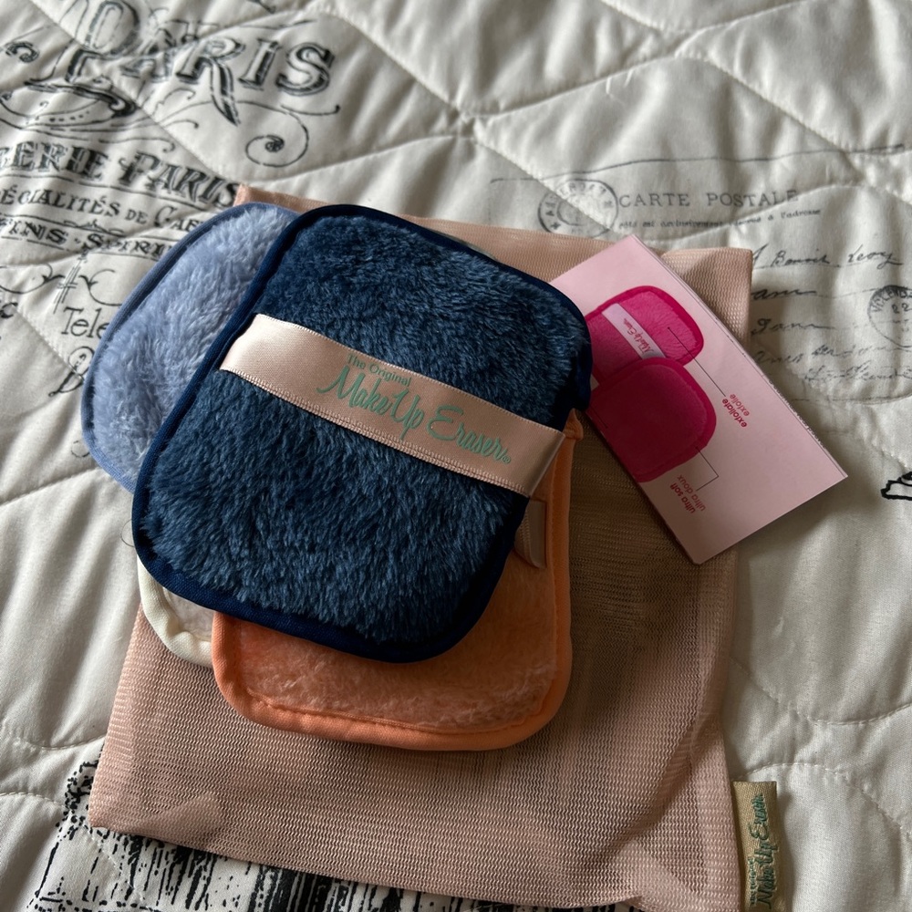 MakeUp Eraser Peach Travel Set